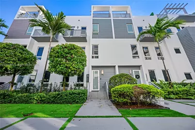 9153 NW 33rd St, Doral, FL 33172 - Photo 1