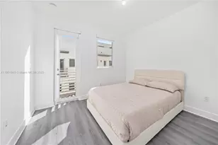 9153 NW 33rd St, Doral, FL 33172 - Photo 16