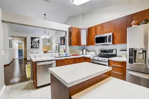 1002 NW 105th Ave, Plantation, FL 33322 - Photo 16