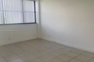 2450 NE 135th St, North Miami, FL 33181 - Photo 6