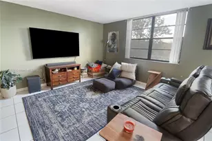 6190 Woodlands Blvd, Tamarac, FL 33319 - Photo 4