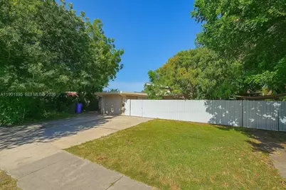 917 N 26th Ave, Hollywood, FL 33020 - Photo 26