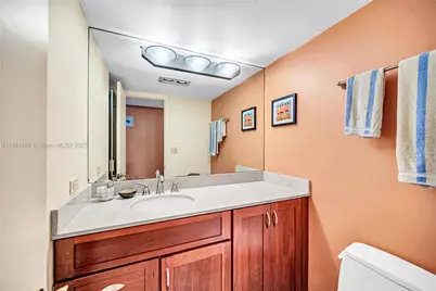 11 Island Ave #1608, Miami Beach, FL 33139 - Photo 10
