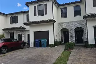 23225 SW 111th Ave, Homestead, FL 33032 - Photo 2