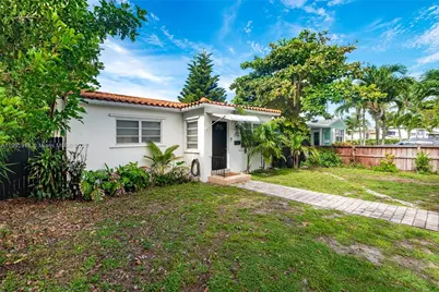 2506 Harding St, Hollywood, FL 33020 - Photo 1