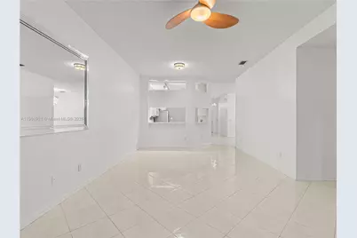 10168 Lombardy Dr, Tamarac, FL 33321 - Photo 16