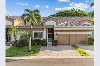 10168 Lombardy Dr, Tamarac, FL 33321 - Photo 24