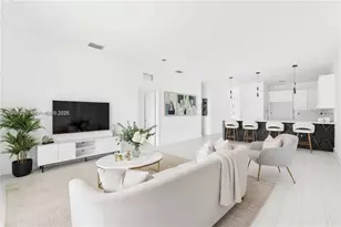 10745 SW 217th St, Miami, FL 33170 - Photo 4