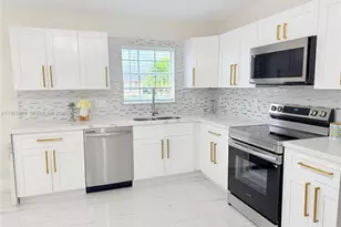 4340 SW 19th St, West Park, FL 33023 - Photo 20