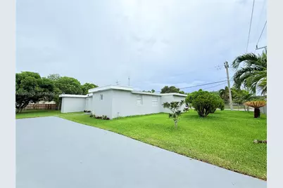 4340 SW 19th St, West Park, FL 33023 - Photo 76