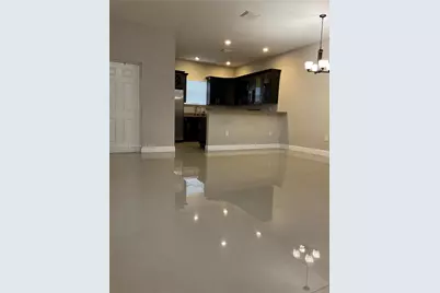 798 NE 43 St, Oakland Park, FL 33334 - Photo 12