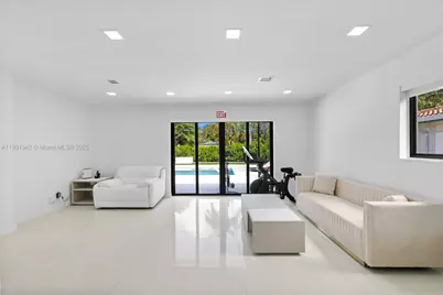 1117 Adams St, Hollywood, FL 33019 - Photo 32