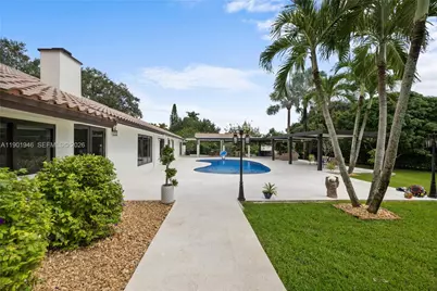 15110 N Saxon Cir, Southwest Ranches, FL 33331 - Photo 28