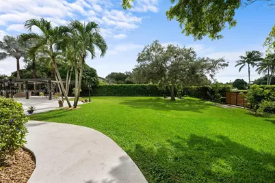 15110 N Saxon Cir, Southwest Ranches, FL 33331 - Photo 40