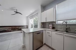 7634 NW 114th Path, Doral, FL 33178 - Photo 22