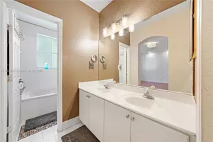 7634 NW 114th Path, Doral, FL 33178 - Photo 26