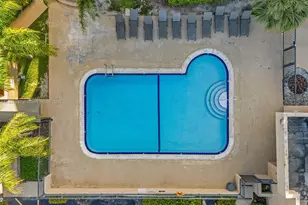 10500 SW 108th Ave, Miami, FL 33176 - Photo 14