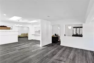 6300 SW 62nd Pl, South Miami, FL 33143 - Photo 6