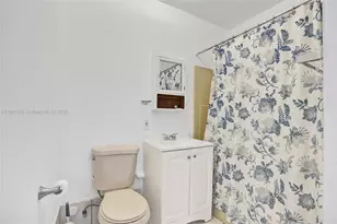 6300 SW 62nd Pl, South Miami, FL 33143 - Photo 38