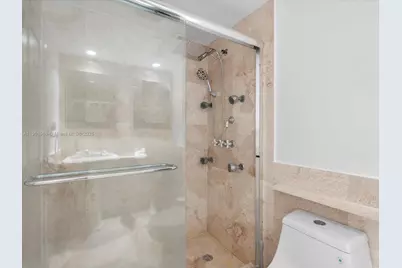 500 Bayview Dr #1722, Sunny Isles Beach, FL 33160 - Photo 32