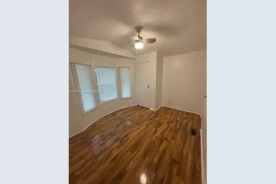 [Address not provided], West Palm Beach, FL 33417 - Photo 6