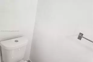 4505 W 15th Ave, Hialeah, FL 33012 - Photo 26