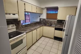 4505 W 15th Ave, Hialeah, FL 33012 - Photo 28