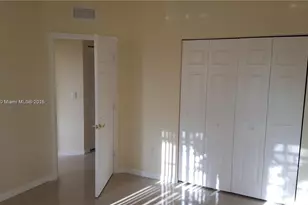 2853 SW 85th Ave, Miramar, FL 33025 - Photo 6
