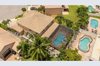 17933 SW 35th Ct, Miramar, FL 33029 - Photo 10