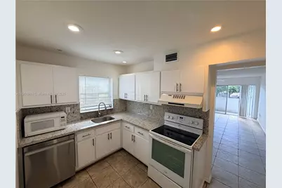 7715 SW 86th St #A2-208, Miami, FL 33143 - Photo 1