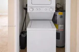 12275 NE 19th Ave, North Miami, FL 33181 - Photo 18