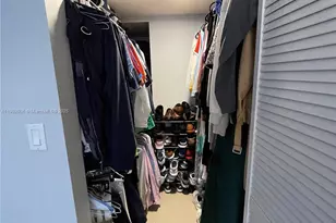 540 Brickell Key Dr, Miami, FL 33131 - Photo 20