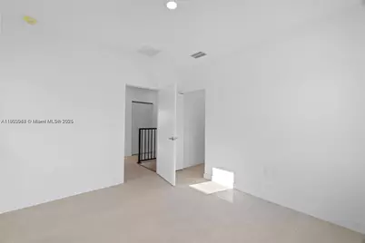 1119 NW 1st St, Florida City, FL 33034 - Photo 20