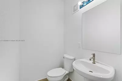 1119 NW 1st St, Florida City, FL 33034 - Photo 12