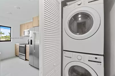 1119 NW 1st St, Florida City, FL 33034 - Photo 30