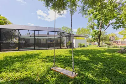 10395 NW 42nd Dr, Coral Springs, FL 33065 - Photo 32