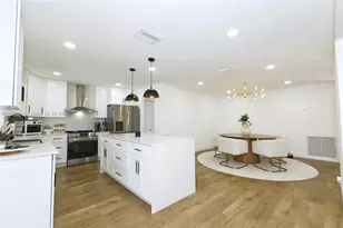 10395 NW 42nd Dr, Coral Springs, FL 33065 - Photo 14