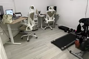 11605 NW 89th St, Doral, FL 33178 - Photo 10