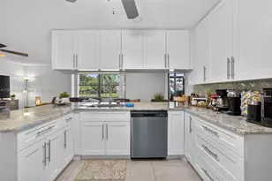 100 Miramar Ave, Royal Palm Beach, FL 33411 - Photo 12