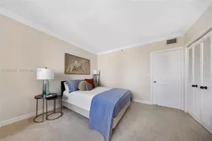 1581 Brickell Ave, Miami, FL 33129 - Photo 32