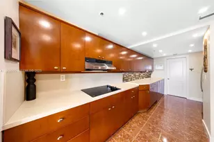 1581 Brickell Ave, Miami, FL 33129 - Photo 12