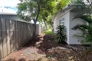 1573 NE 30th Ct, Pompano Beach, FL 33064 - Photo 26