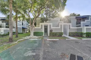 2334 SW 82nd Terrace, North Lauderdale, FL 33068 - Photo 2