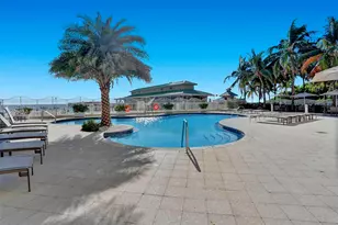 16699 Collins Ave, Sunny Isles Beach, FL 33160 - Photo 38