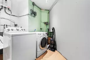 13751 NE 1st Ave, Miami, FL 33161 - Photo 40