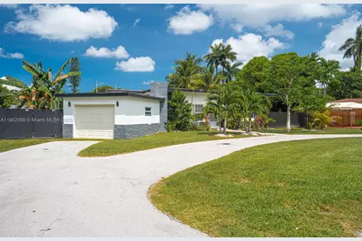 13751 NE 1st Ave, Miami, FL 33161 - Photo 52