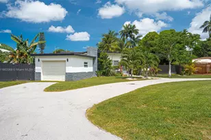 13751 NE 1st Ave, Miami, FL 33161 - Photo 52