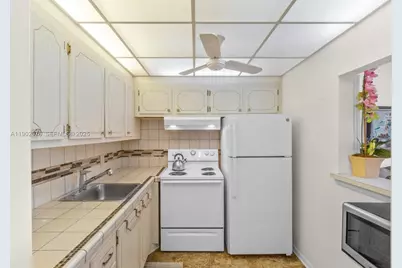 197 Prescott J #197, Deerfield Beach, FL 33442 - Photo 10