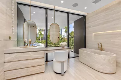 1800 W 27th St, Miami Beach, FL 33140 - Photo 38