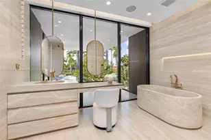 1800 W 27th St, Miami Beach, FL 33140 - Photo 38